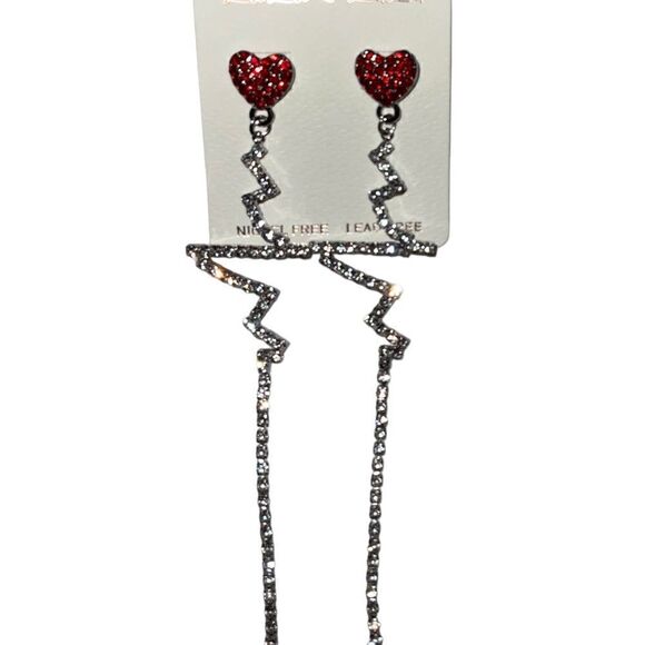NWT HEARTBEAT EARRINGS   - Picture 3 of 7